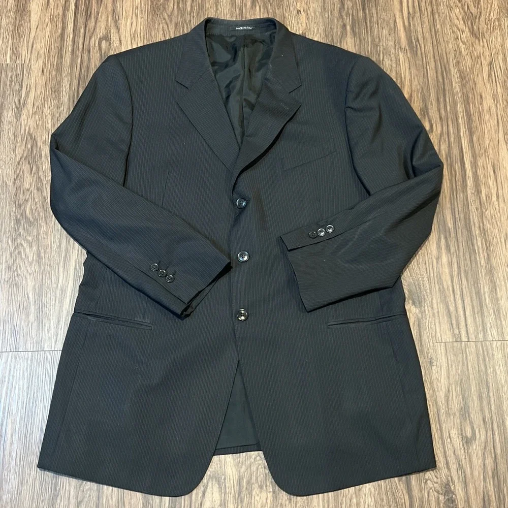 Armani Collezioni Wool Blazer 3-Button  In Pin Black Size 48L Italy